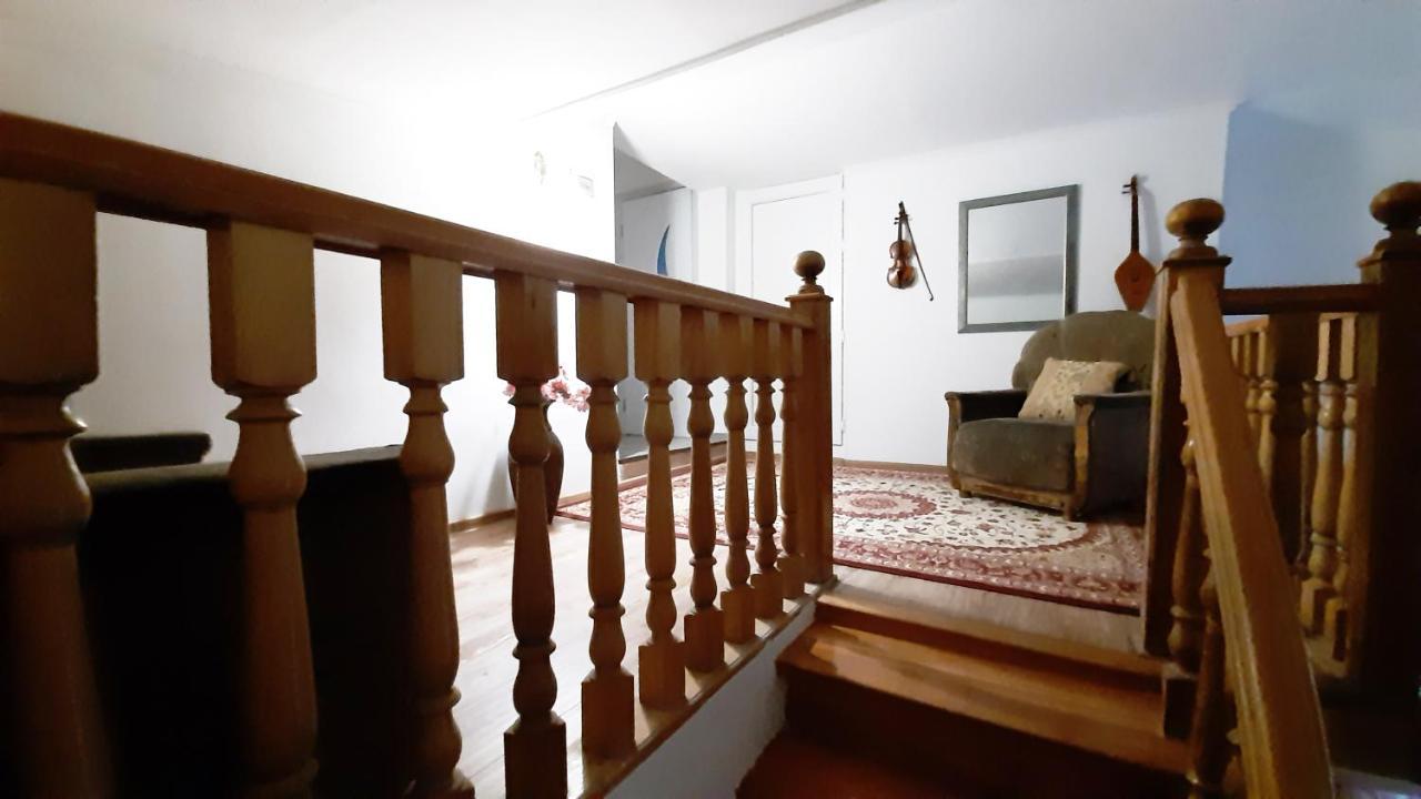 קוטאיסי Victoria Guesthouse מראה חיצוני תמונה