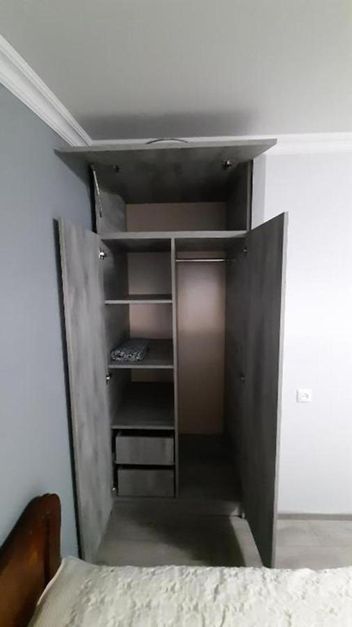 קוטאיסי Victoria Guesthouse מראה חיצוני תמונה